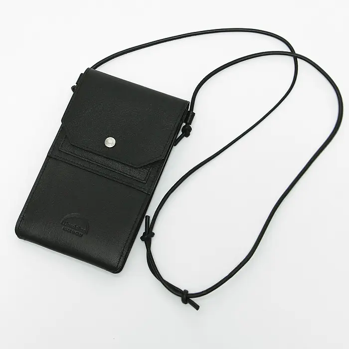 L'arcobaleno ラルコバレーノ ゴートレザー フラップショルダーウォレット BLACK/CAFE