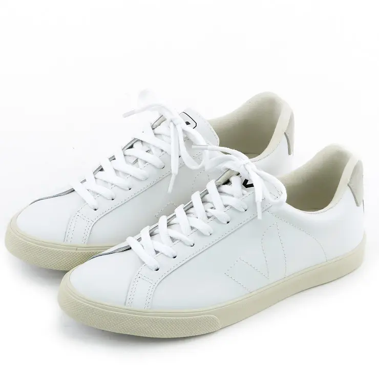 VEJA ヴェジャ ESPLAR LOW ローカット スニーカー