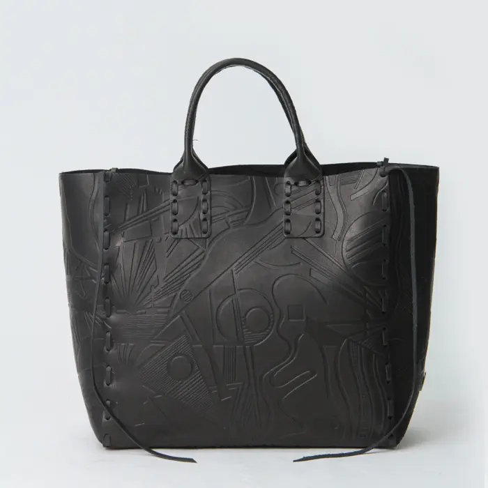 SAKU TOTE レザー トートバッグ（M）