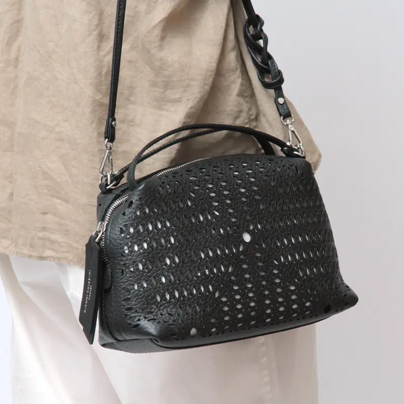 ALIFA（アリファ）カットワーク 2way ショルダーバッグ