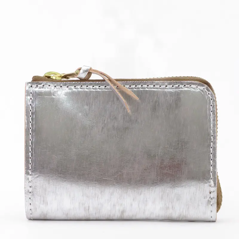 Foil  メタリック カウレザー 二つ折り 逆L字ジップ財布