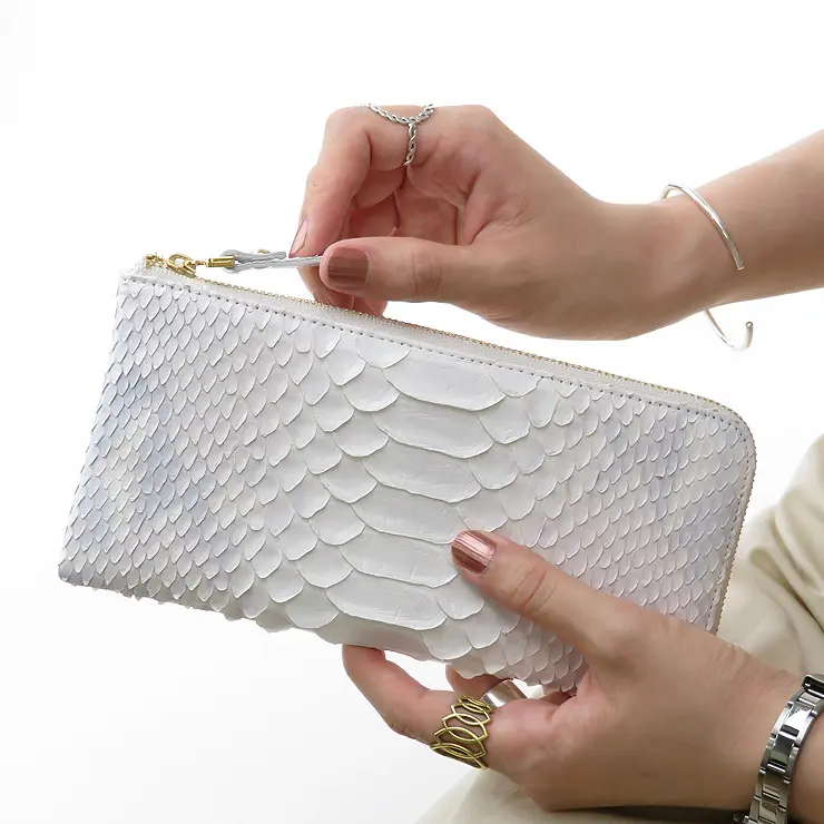 Bran python L字ファスナー 長財布