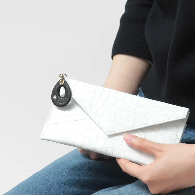 エナメルクロコ 牛革 クロコ型押し ウスマチ長財布