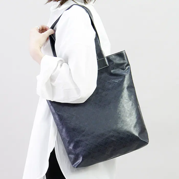PELLE BORSA ペレボルサ アライブ 縦型 トートバッグ ネイビー