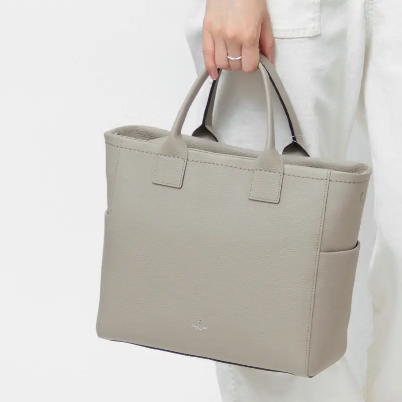 PELLE BORSA ペレボルサ Reinette  シュリンクレザー トートバッグ