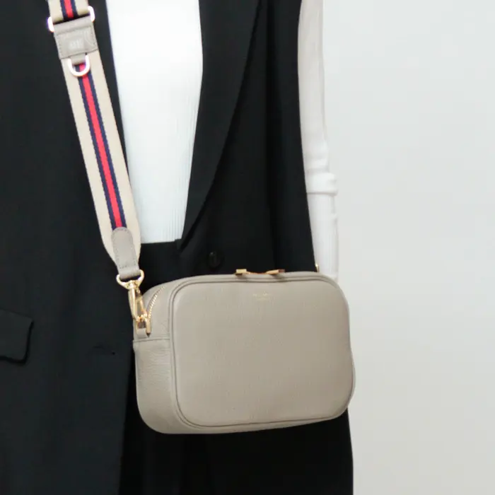 VIOLAd'ORO ヴィオラドーロ ショルダーバッグ ADRIA V-1483