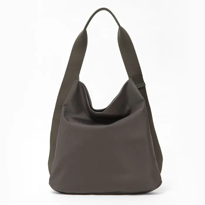 LAQUOH ラクーオ UTILITY MINIMAL ナイロンワンショルダーバッグ (L) カーキ