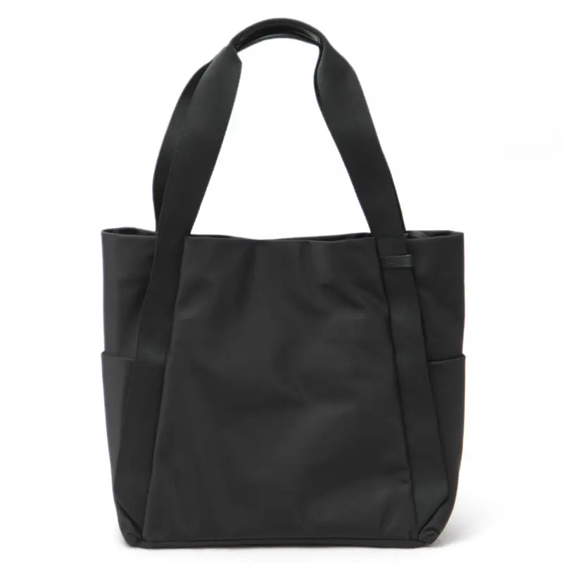 UTILITY MINIMAL NYLON ペアレンツトート