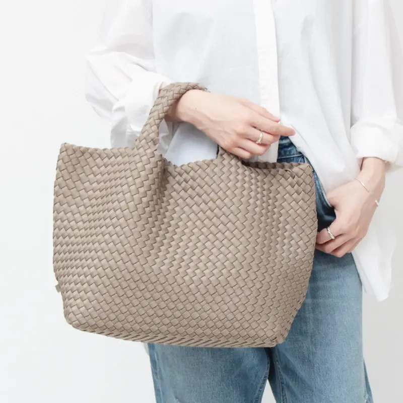 NAGHEDI ナゲディ St. Barths M ミディアム メッシュトート SN03013LD CASHMERE